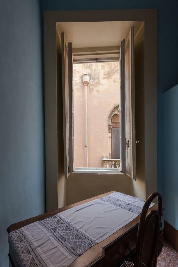 Palazzo Leuzzi B&B ガラトーネ エクステリア 写真